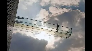 Pre-assembly of glass walkway Br&uuml;ndl Sports // Vormontage Glassteg Br&uuml;ndl Sports