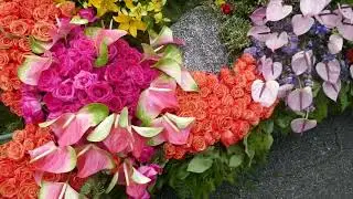 Flowers Rose Parade Floats Floatfest Pasadena California USA January 3, 2022 Rain Holidays LA