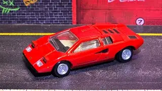 Lamborghini Countach LP400 - Tomica Premium - Распаковка.