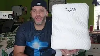 ComfiLife Knee Pillow for Side Sleepers (Review)