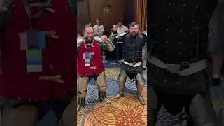 @DragonConTV @dragoncon @Palmettoknights #armoredcombat #dragoncon2024 #dragoncon #funny