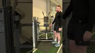 Ab Crunch Machine Trainer Instruction Video (2)