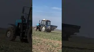 СТАРТ ВНЕСЕНИЯ УДОБРЕНИЙ #farmer #shorts #трактор #фермер #рапс #пшеница #удобрения