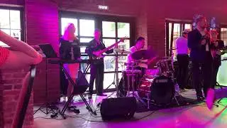 JazzComfort - Adventure Of A Lifetime (Coldplay cover)