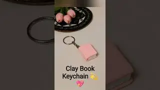 DIY Cute Book Keychain📚🎁 For Teachers Day Gift Idea #TeachersDaySpecial#shortsfeed#shorts#viraldiy