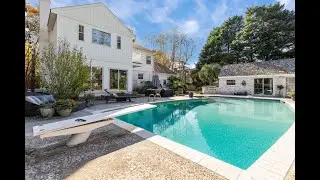 710 Bay Colony Dr Virginia Beach, VA 23451
