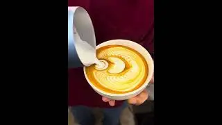 WINGTULIP PATTERN #coffeeart #coffee #barista #milk #latte #latteart #art #wingtulip