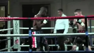 Alfie Smith (Pro Debut) vs  Mark McKray 14/10/11