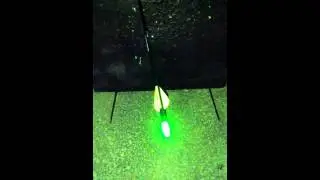 Arco composto - Tiro tra&ccedil;ante com lumenok em c&acirc;mera lenta