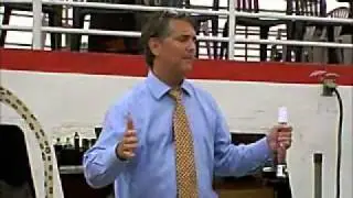MIGOP Chairman Bobby Schostak speaks to 5th District members