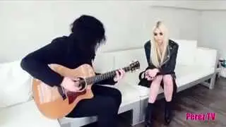 The Pretty Reckless - Hit Me Like A Man (Acoustic Version) Live