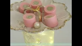 Cutting Melt and Pour Lush Type Maypole With Perppermint Essential 🛀🛀Oil