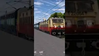 Wap 1 overtakes signal stopped Wap 4 in shed 😎🇮🇳 #train #railwaycontent #railway