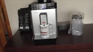 Unboxing Melitta Caffeo Varianza CSP F57/0-101 + Pellini Top Coffe