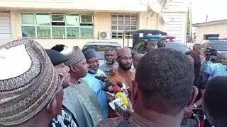 Moment Newly Elected factional PDP National Chairman Taminu Turaki Stormed Police Command HQ In&hellip;