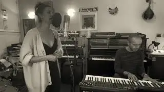 Make You Feel My Love - Lilli Passero + Jason Goldstein