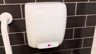 Heatstore Tornado hand dryer: KFC, Tallaght ♿️🚼