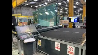 GlassBaltic | Shape glass cutting line, LISEC baseCUT-37/26 + BASE TABLE BREAK + LBS-37/26FF