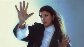 Lindsey Lomis - Bad News / Good News (Official Visualizer)