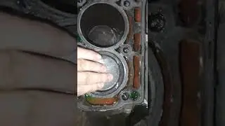 volkswagen vento petrol engine piston head wall noise