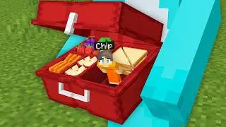 Я живу внутри ШКОЛЬНОГО ОБЕДА моей подруги в Minecraft