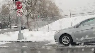 🥶🥶 The day after the snowstorm, it's not easy for us.