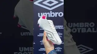 Unboxing Umbro Velocita Decima! ⚪️ #UmbroTH #Velocitadecima #tksports