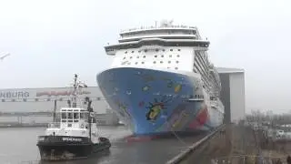 Norwegian Breakaway blows its horn for the first time