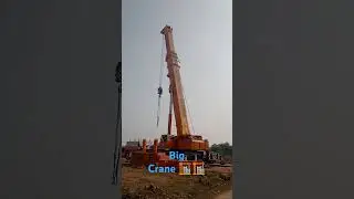 Big crane 🏗️🏗️ #crane  #trendingshorts