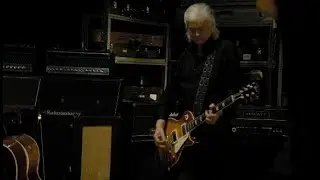 Jimmy Page - No one plays the same [2008, film It Might Get Loud, by Davis Guggenheim]