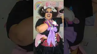 Dark decora fashion