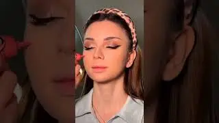 Flawless Glam Makeup Look ✨ | Soft Glam Vibes 💄 #Shorts