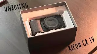 UNBOXING RICOH GR IV