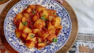 Greek Potato Stew (Vegan): Patates Yahni