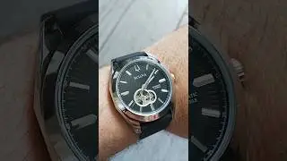 Bulova Surveyor 96A273. Силиконовый ремешок!