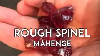 MAHENGE SPINEL ROUGH