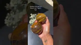 Tiger&rsquo;s Eye is a powerful stone for courage and personal power 💪🏾🤍.