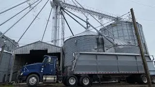 Installing an electric tarp and loading corn