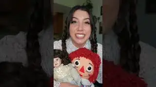 Спрашиваю Лиз, мою одержимую куклу, об Аннабель!