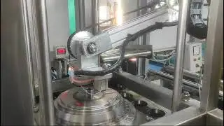 Robotic Fully Automatic Leak testing machine 