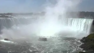 Chutes du Niagara : la chute canadienne !
