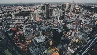 ROOFTOPPING A 240M BUILDING IN MELBOURNE