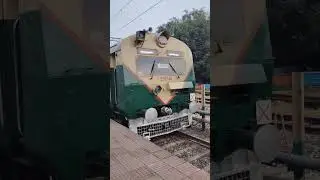 Dhanbad Junction Se Gaya Ke liye EMU