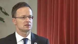 Hungarian minister of foreign affairs and trade talks about the significance of CIIE to Hungary