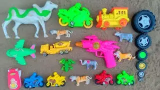 हाथी ने गाय को सांप से बचाया। Dolls ke Ghar mein ye Kya ghus gya