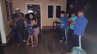 El Grupo De Hace Una Serenata A Mi Nena Marielita Hasta Se Llevó Un Susto