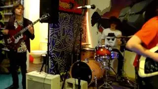 White Heat Live at Bric A Brac Records 01-07-2015