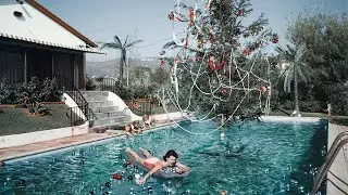 Slim Aarons y la Navidad que parece natural (pero no lo es)