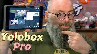 Распаковка устройства потоковой передачи YoloBox Pro