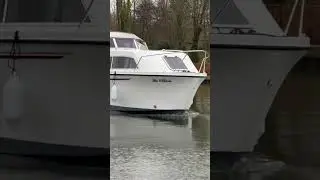 NEW VIKING 275 - FOR SALE - NORFOLK BOAT SALES - #motorboatyachting #luxuryboatinglifestyle #boating